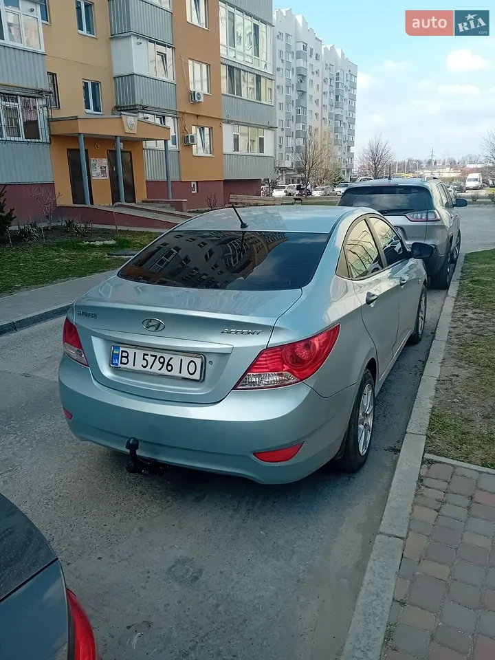 2012 Hyundai Accent - мініатюра 10