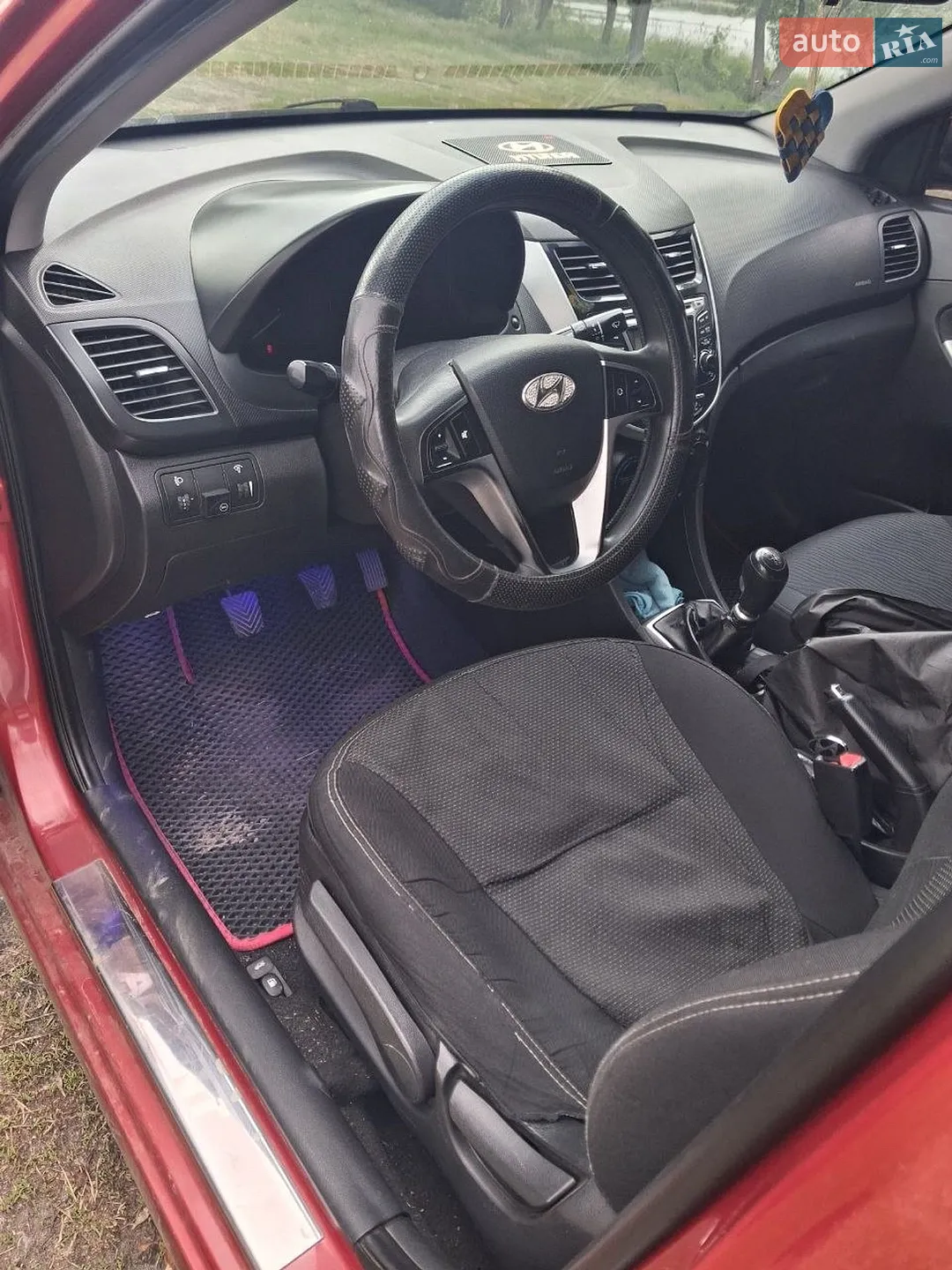 2012 Hyundai Accent - мініатюра 4