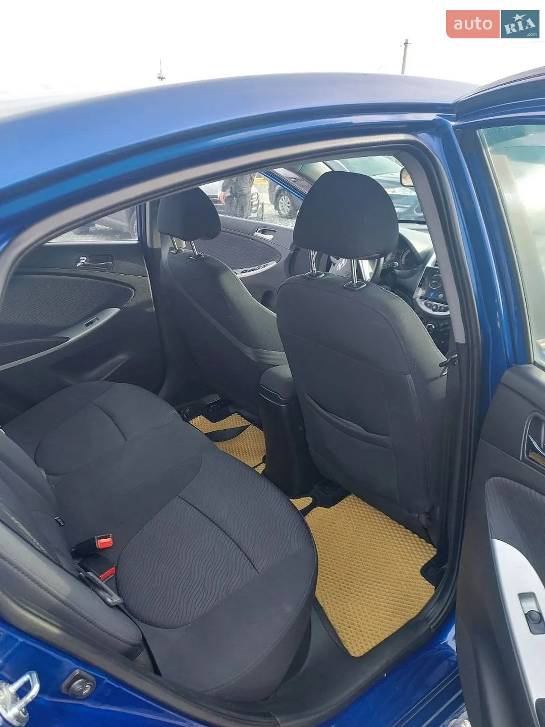 2012 Hyundai Accent - мініатюра 7