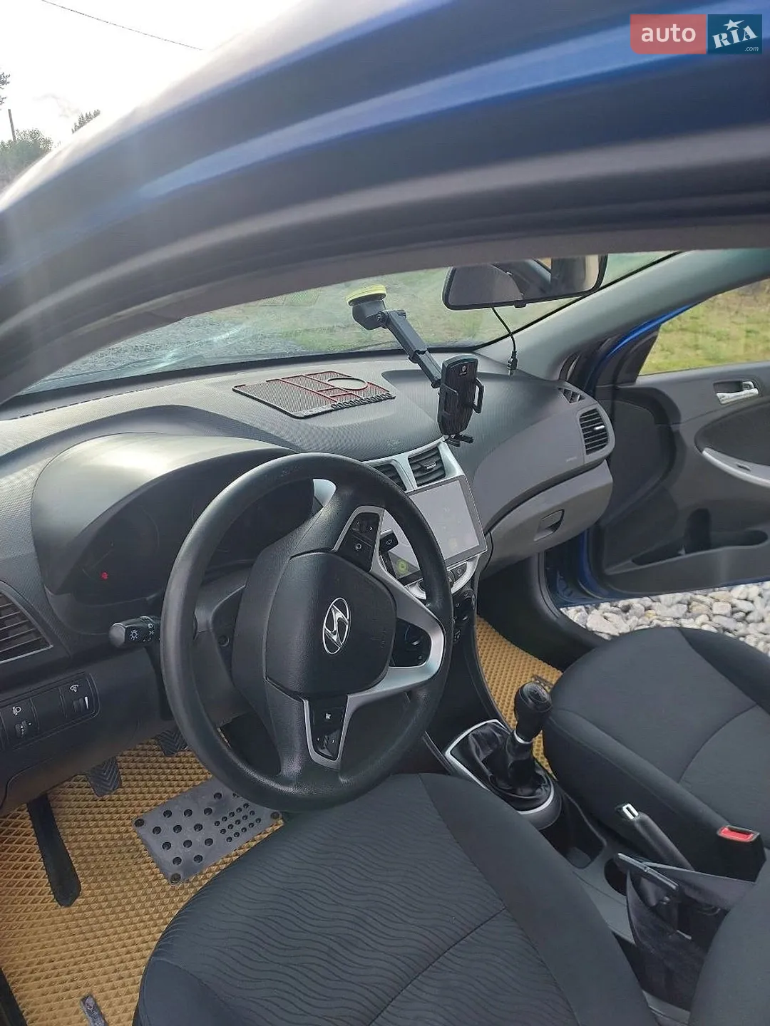 2012 Hyundai Accent - мініатюра 11