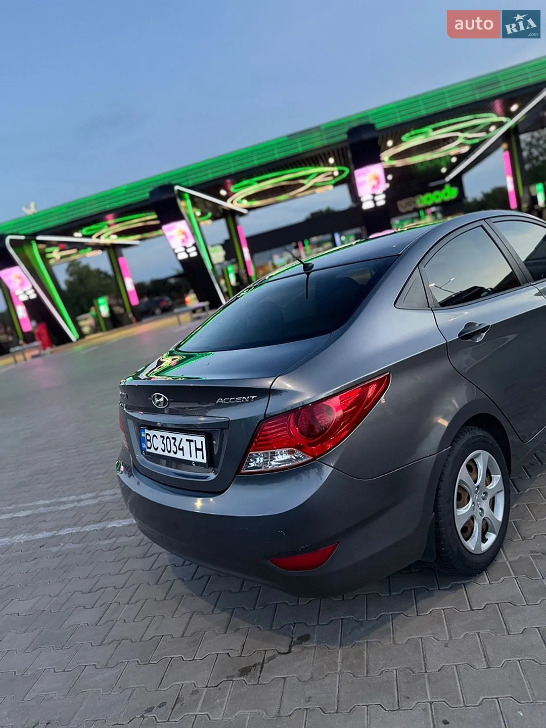 2011 Hyundai Accent - мініатюра 14