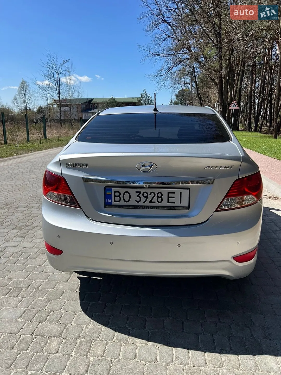 2012 Hyundai Accent - мініатюра 4