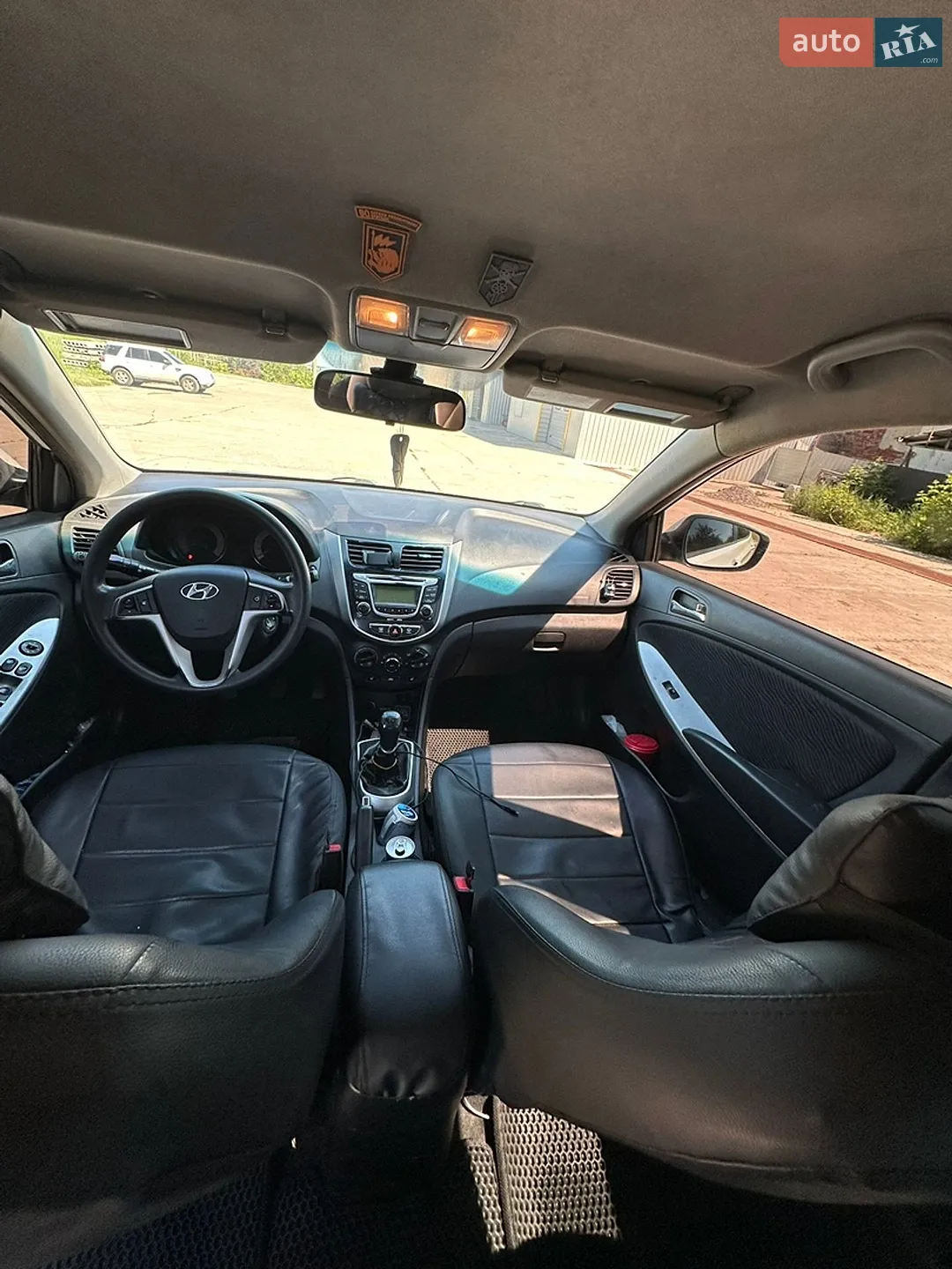 2012 Hyundai Accent - мініатюра 6