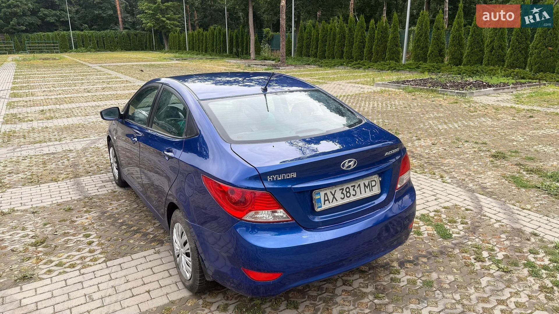 2011 Hyundai Accent - мініатюра 8