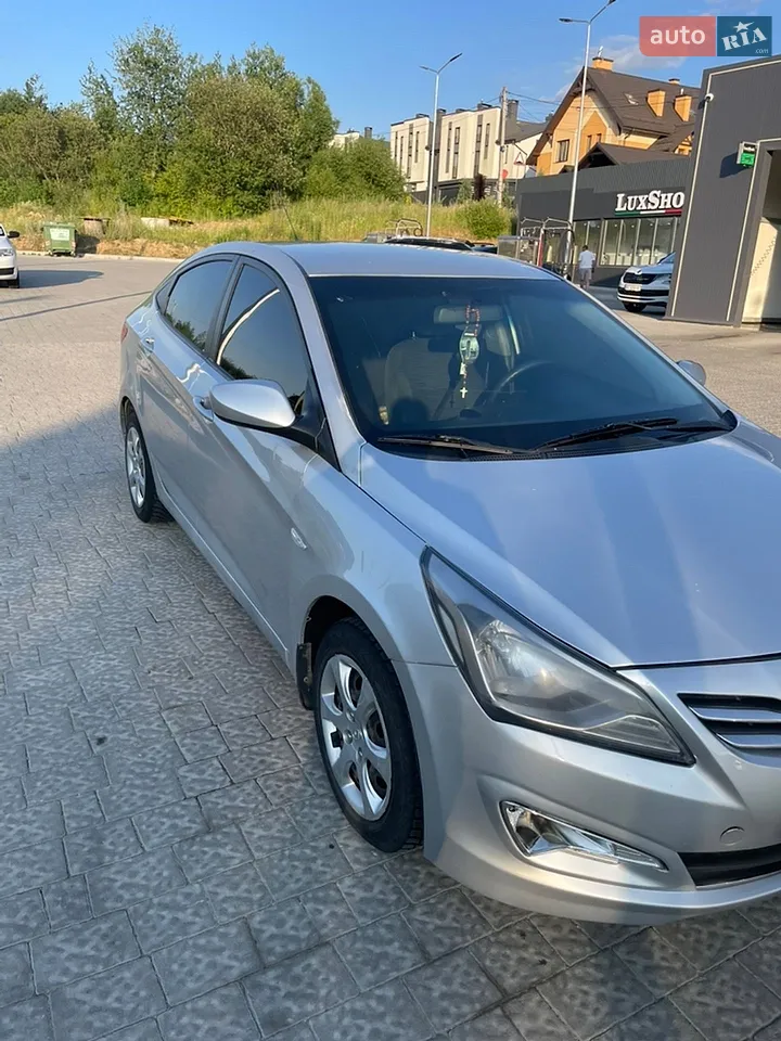 2012 Hyundai Accent - мініатюра 13