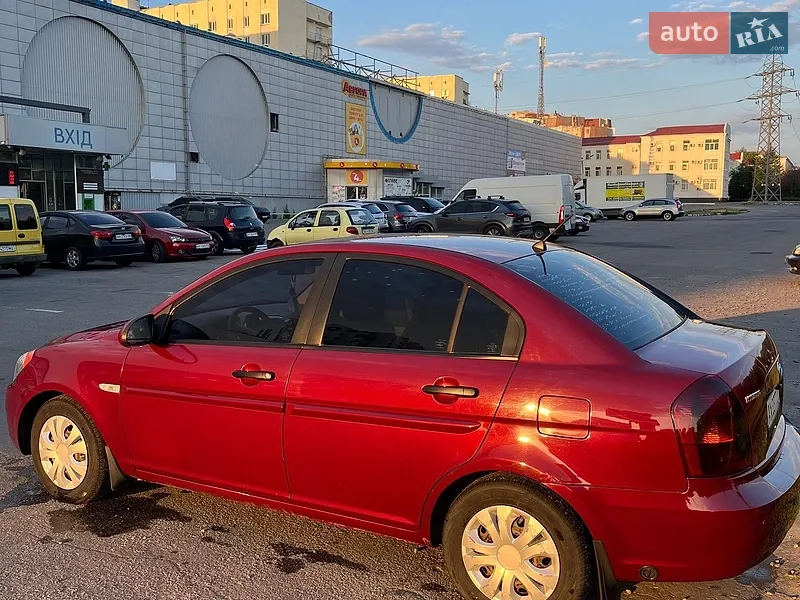 Hyundai Accent 2008 VIN Y6LCM41AP8L200382 фото оголошення 4 з 52