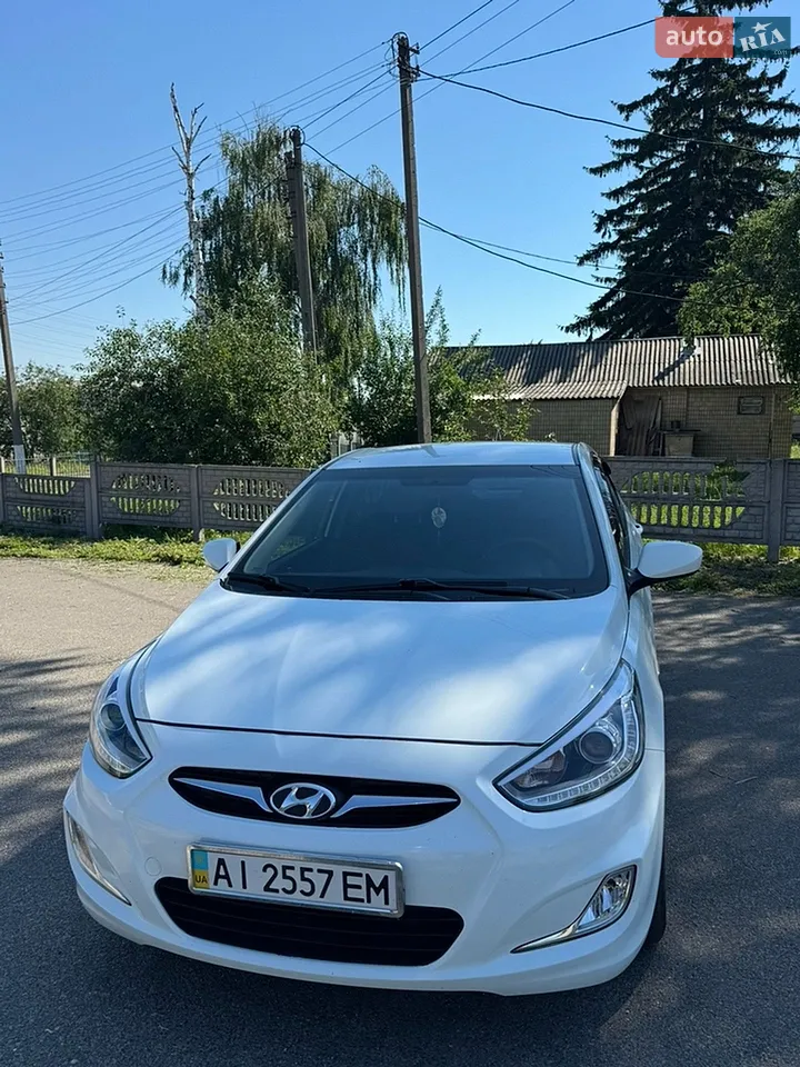 2012 Hyundai Accent - мініатюра 11