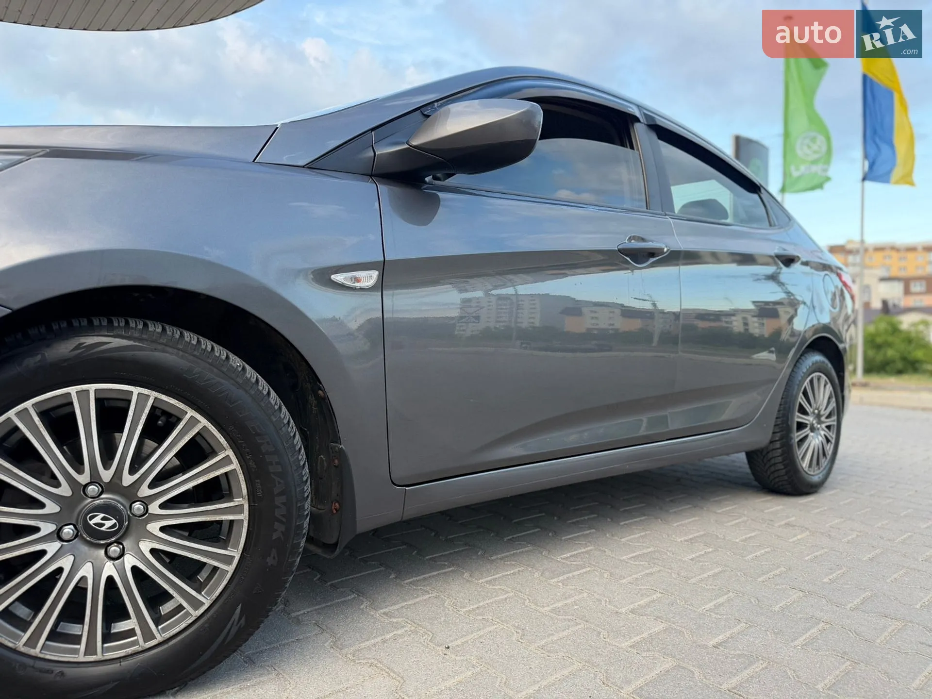 2011 Hyundai Accent - мініатюра 8