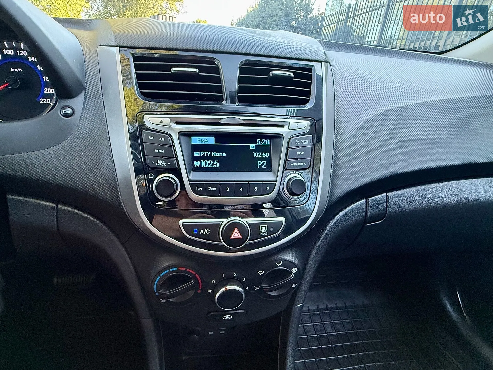 2019 Hyundai Accent - мініатюра 26