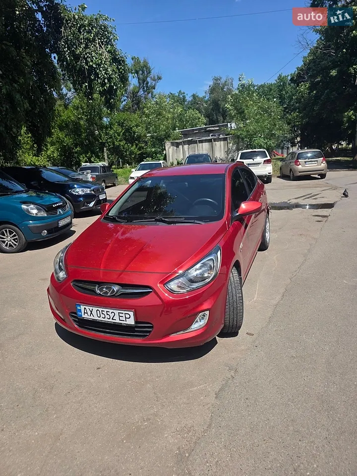 2012 Hyundai Accent - мініатюра 10
