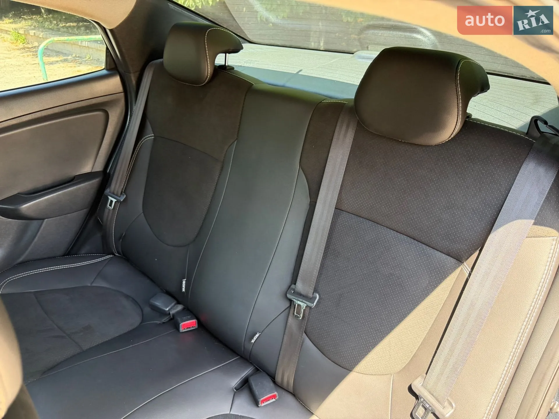 2011 Hyundai Accent - мініатюра 22