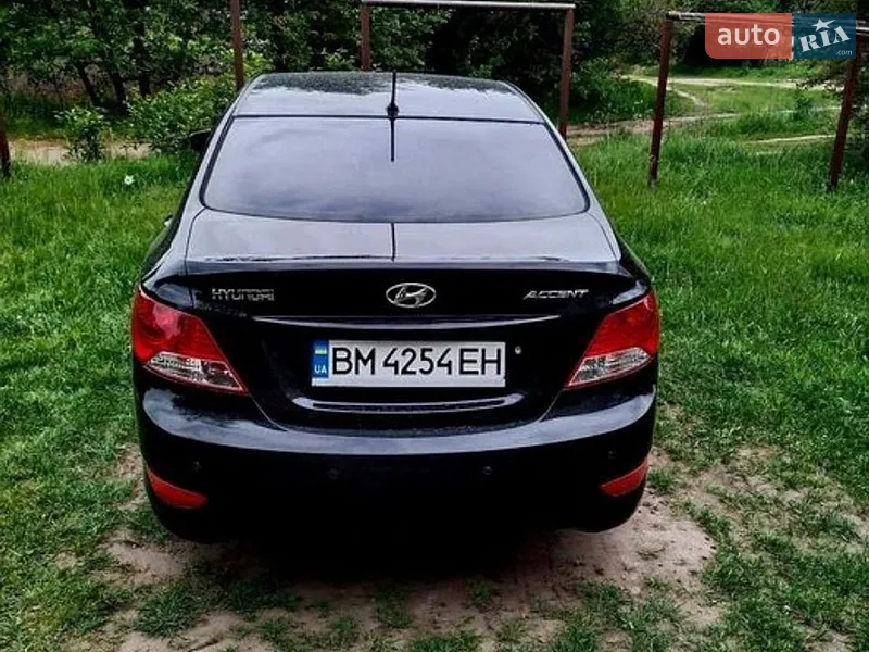 Hyundai Accent