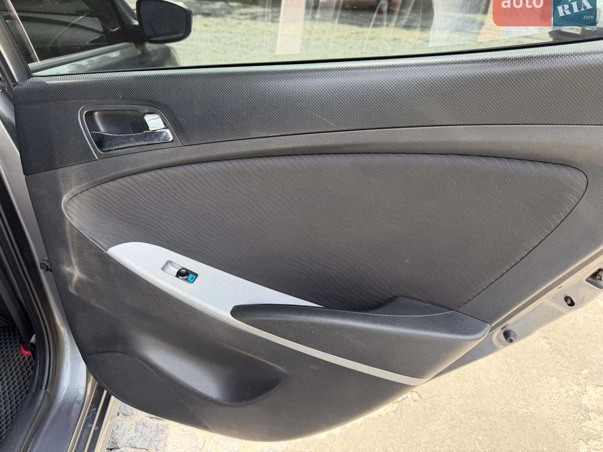 2011 Hyundai Accent - мініатюра 20