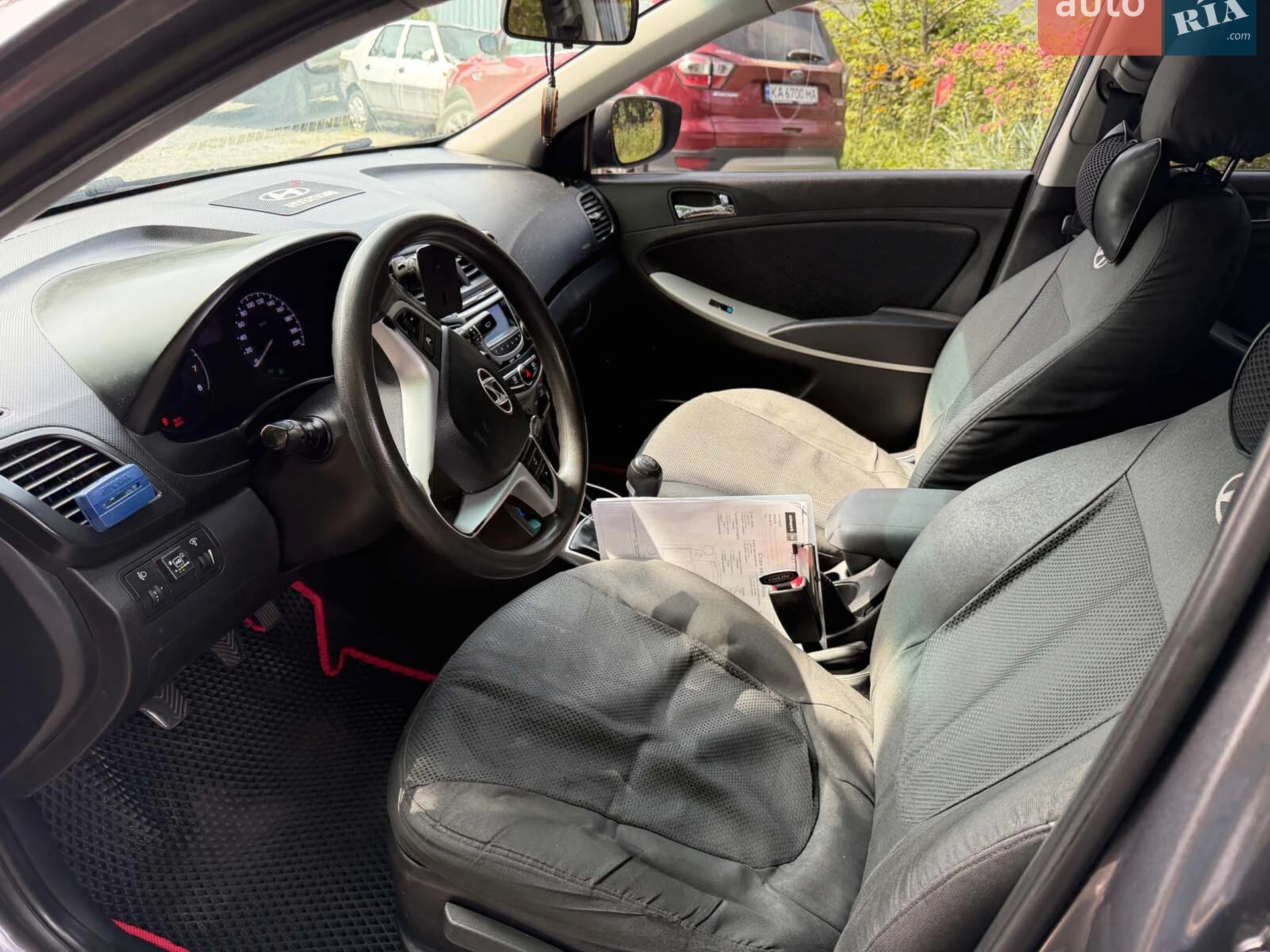 2011 Hyundai Accent - мініатюра 13