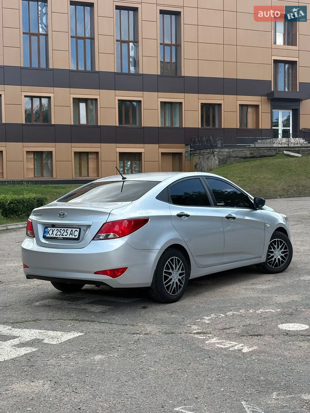 2016 Hyundai Accent - мініатюра 5