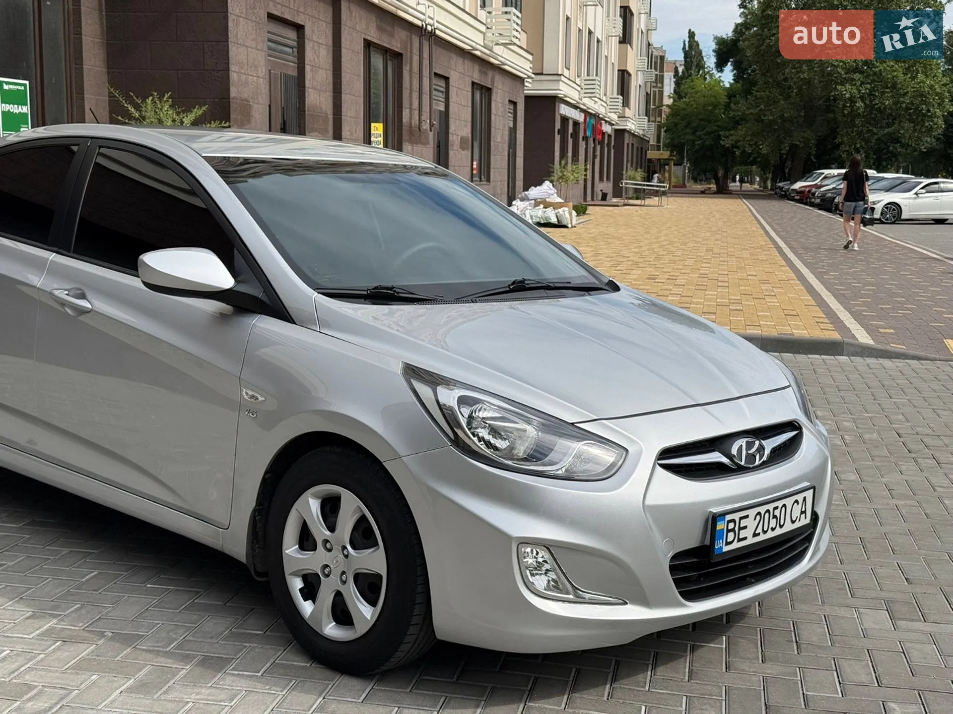 2011 Hyundai Accent - мініатюра 4