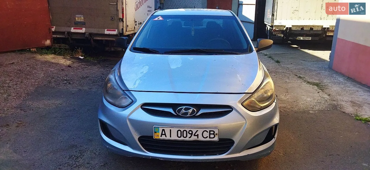 2011 Hyundai Accent - мініатюра 40