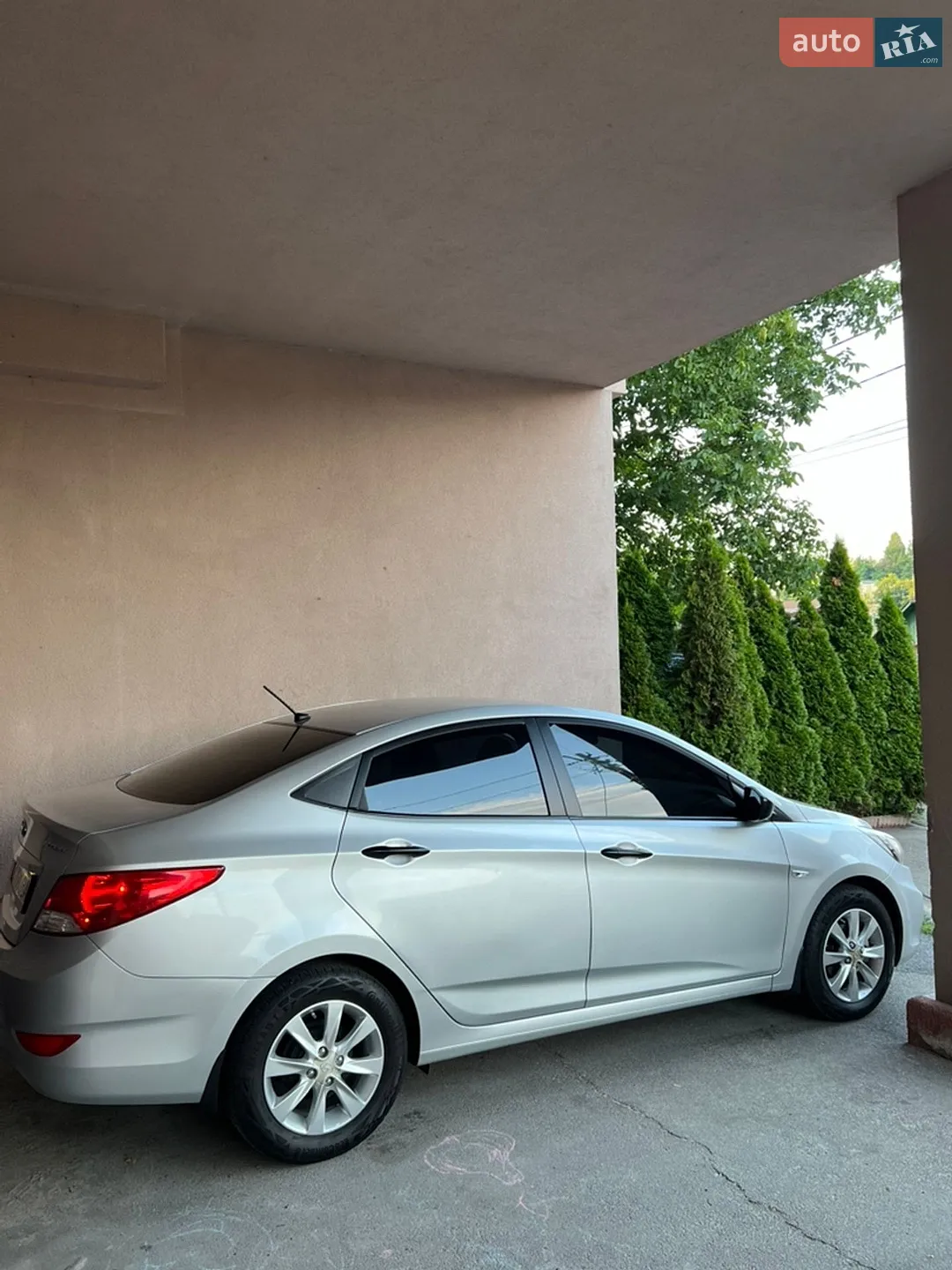 2011 Hyundai Accent - мініатюра 4
