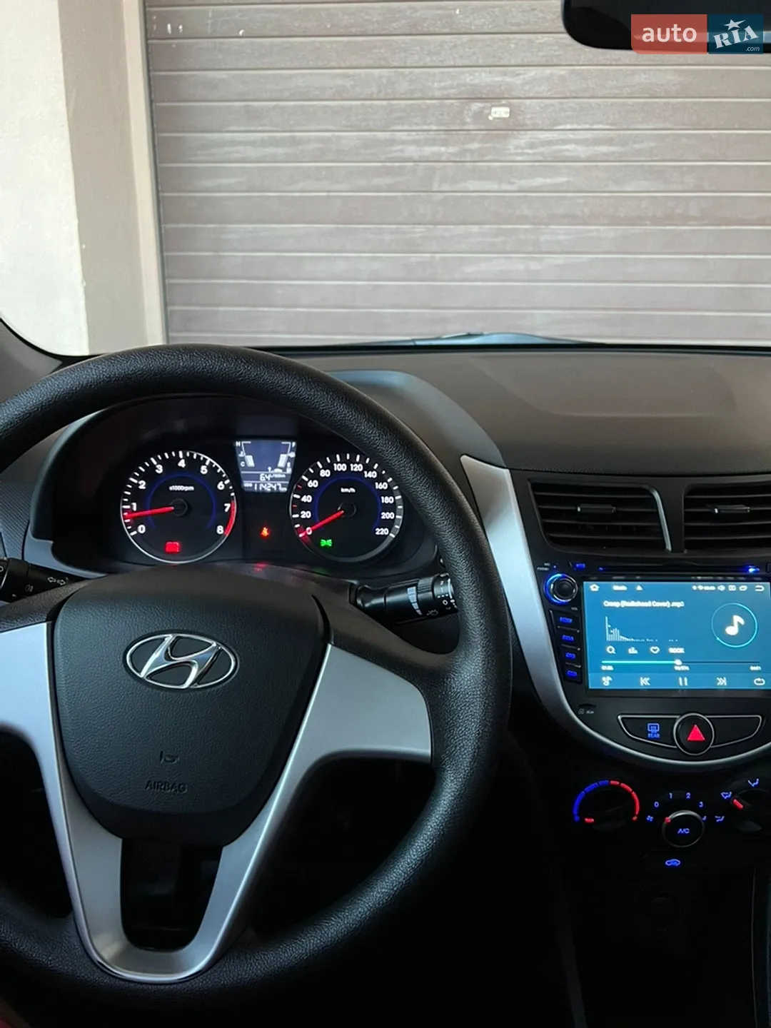 2011 Hyundai Accent - мініатюра 11
