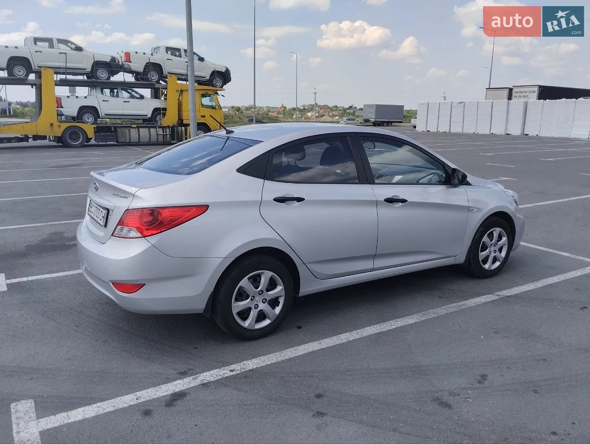 2011 Hyundai Accent - мініатюра 10
