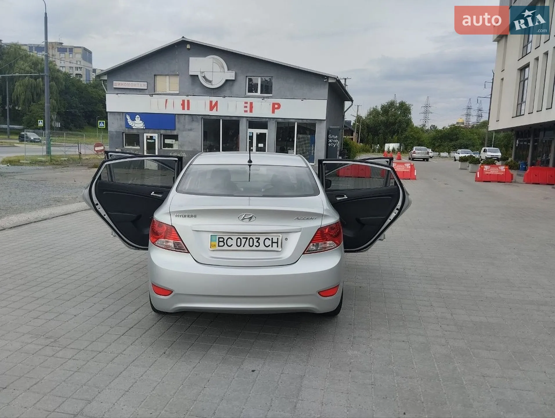 2011 Hyundai Accent - мініатюра 20