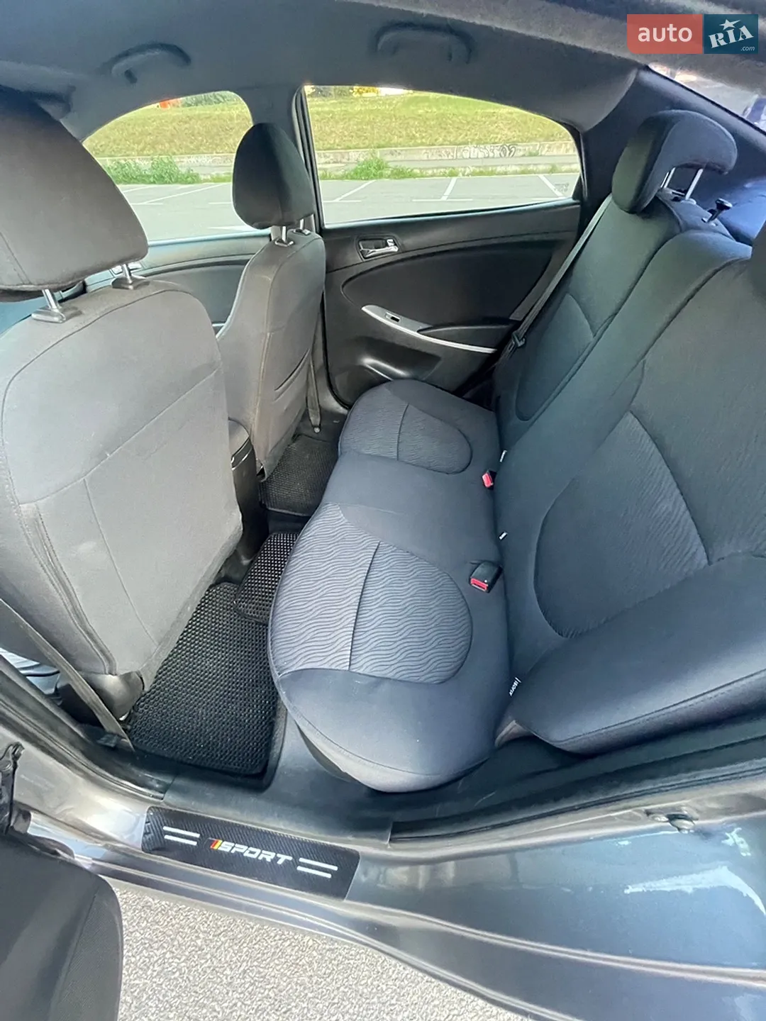 2011 Hyundai Accent - мініатюра 30
