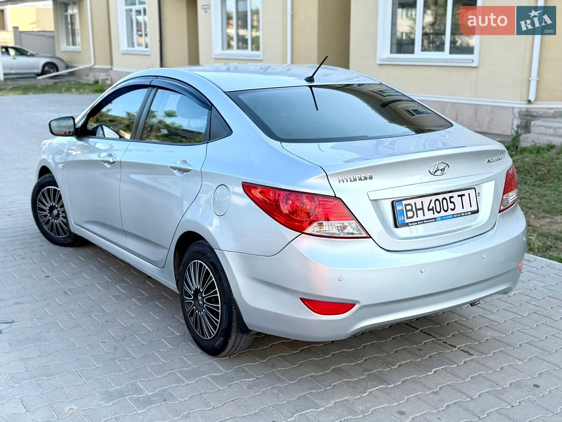 2011 Hyundai Accent - мініатюра 34