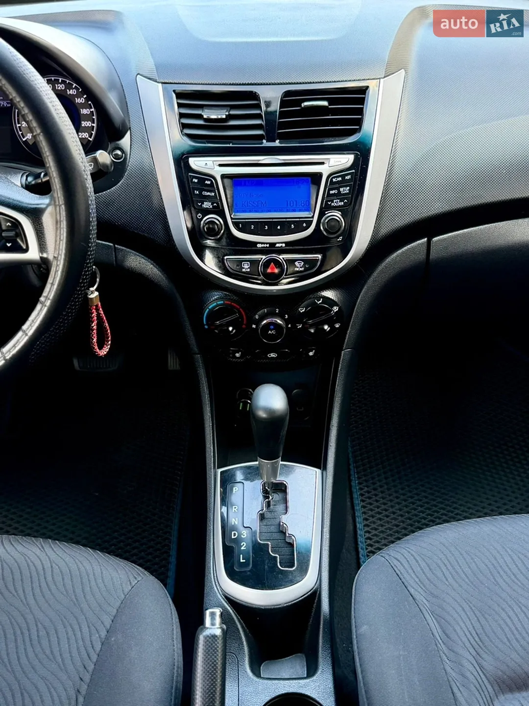 2011 Hyundai Accent - мініатюра 62
