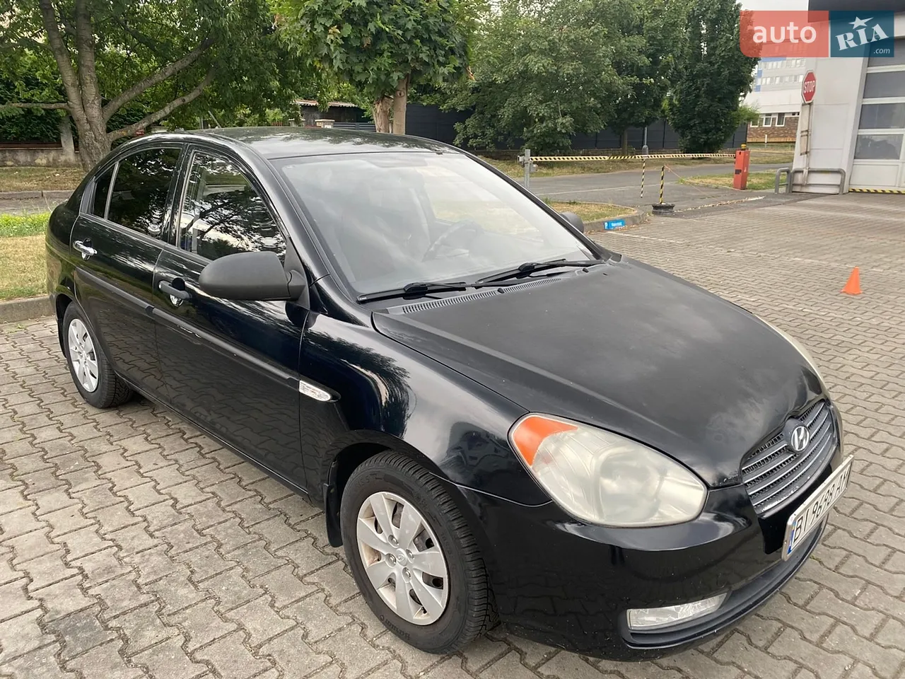 2010 Hyundai Accent - мініатюра 14