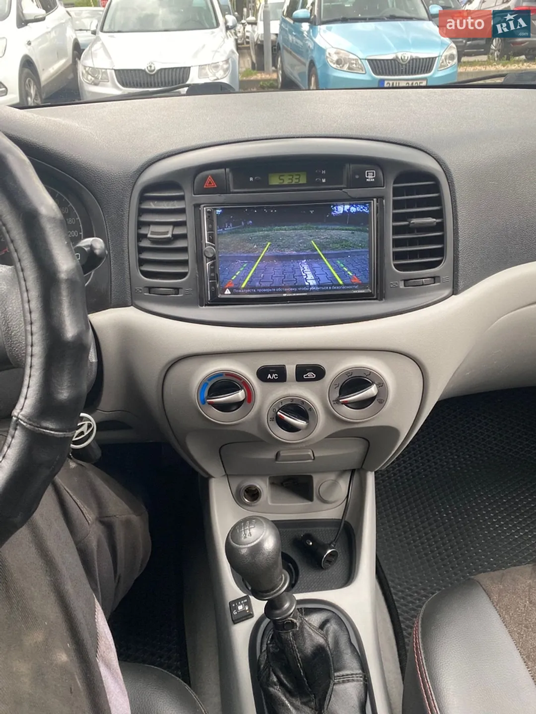 2010 Hyundai Accent - мініатюра 16