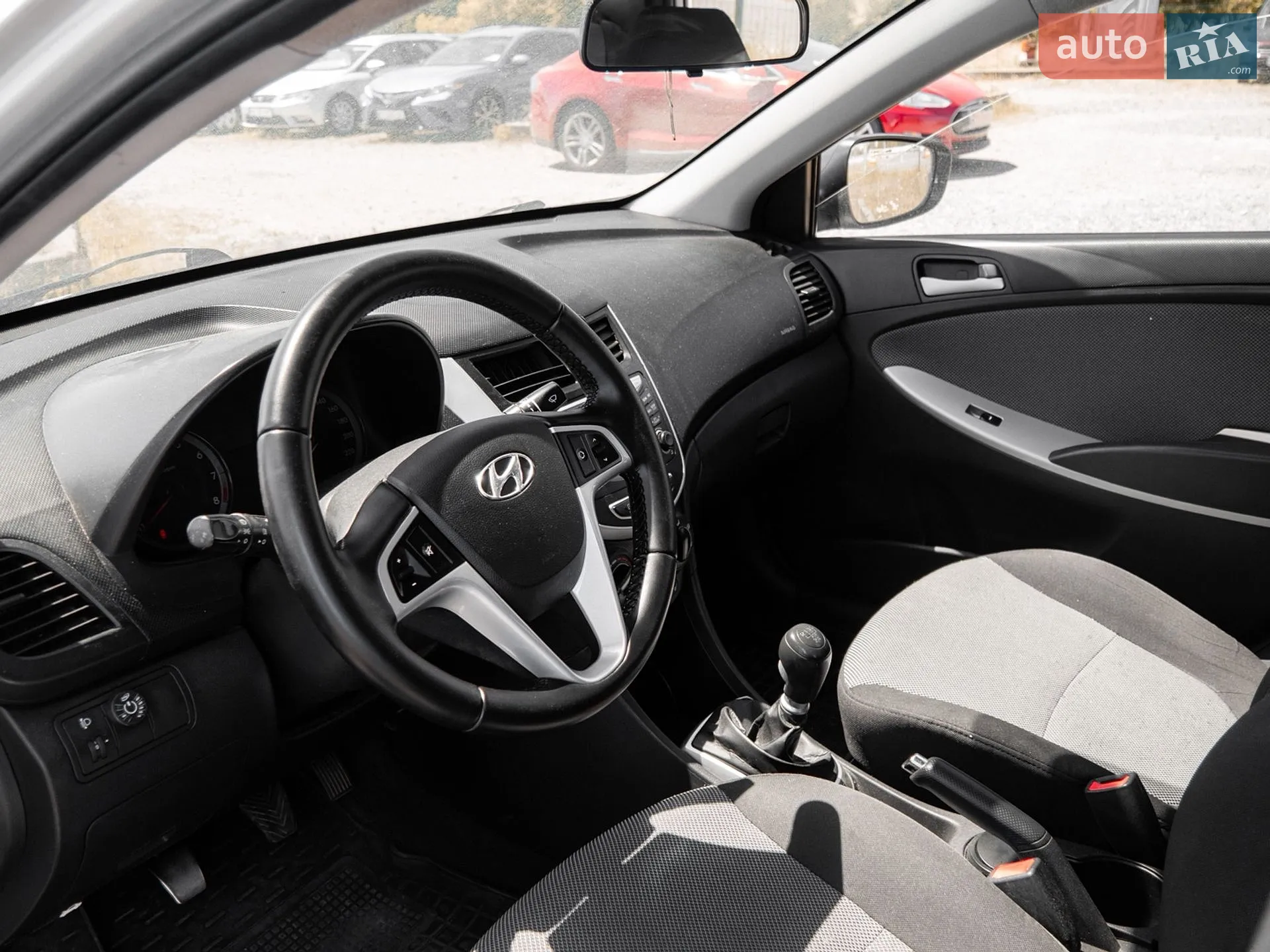 2014 Hyundai Accent - мініатюра 12