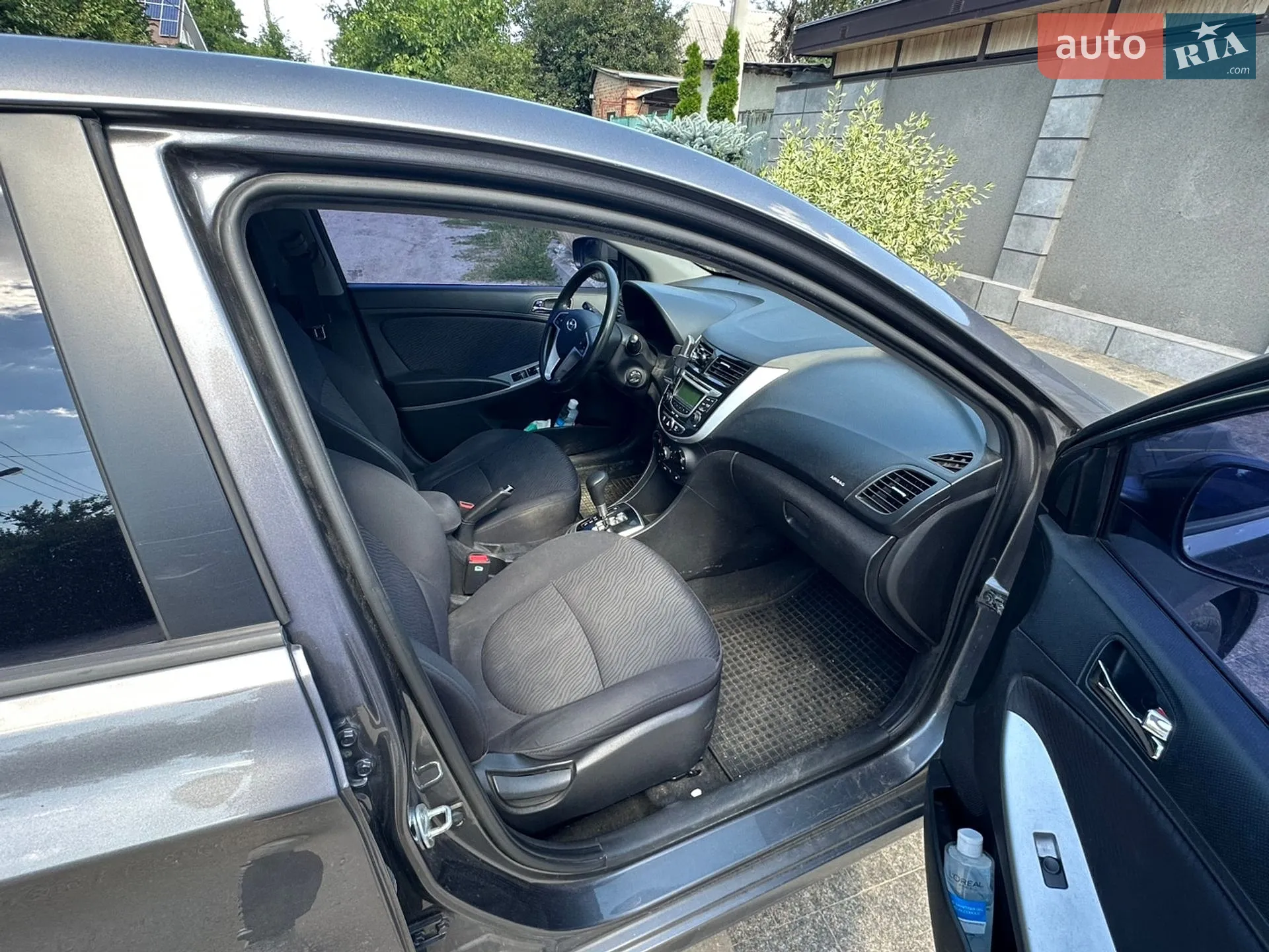2012 Hyundai Accent - мініатюра 12