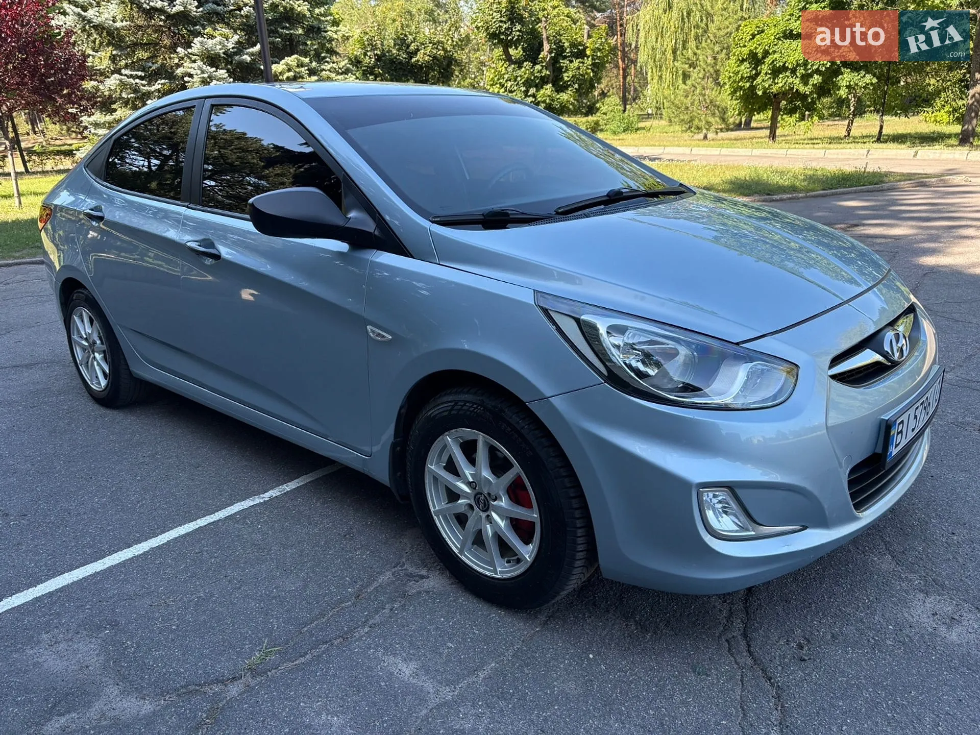 2011 Hyundai Accent - мініатюра 12
