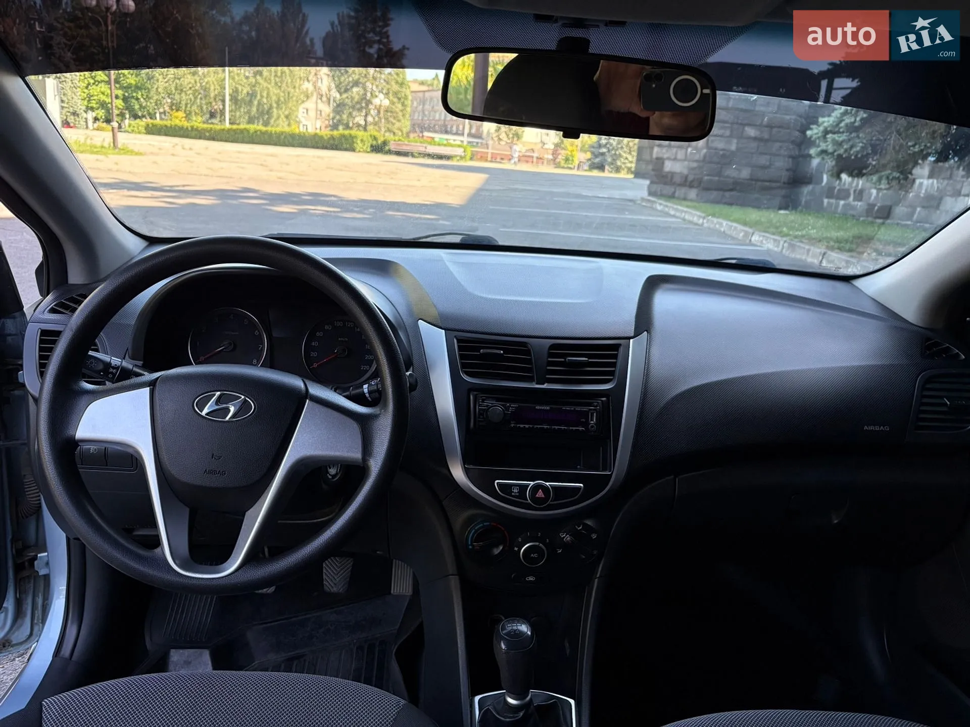 2011 Hyundai Accent - мініатюра 22