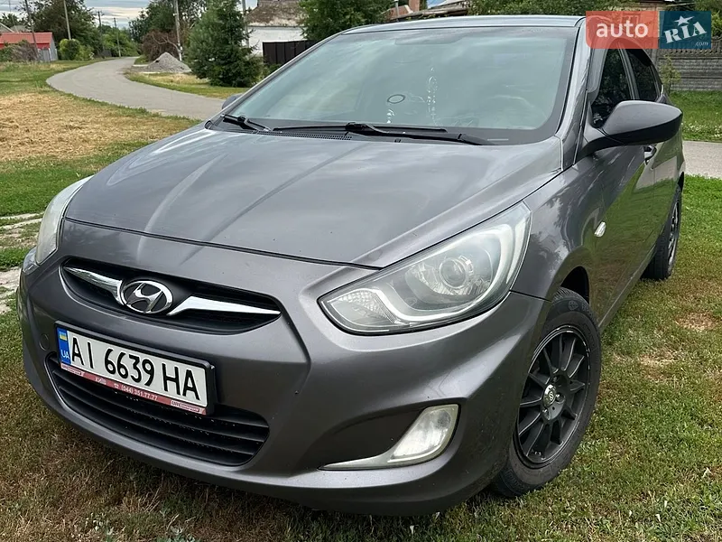 Hyundai Accent