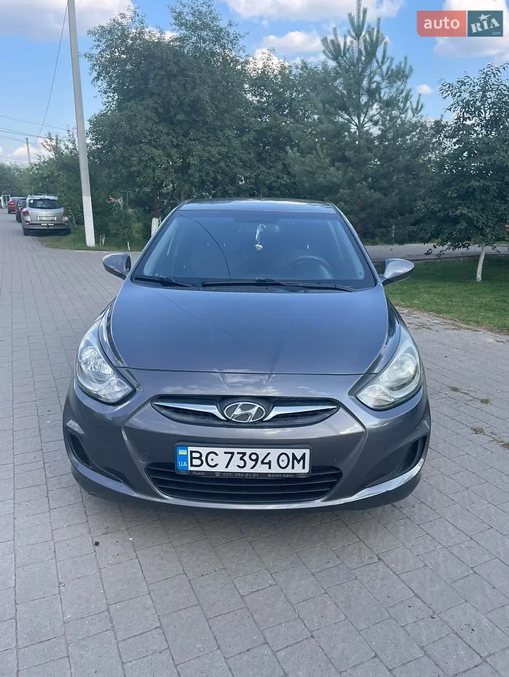 2012 Hyundai Accent - мініатюра 18