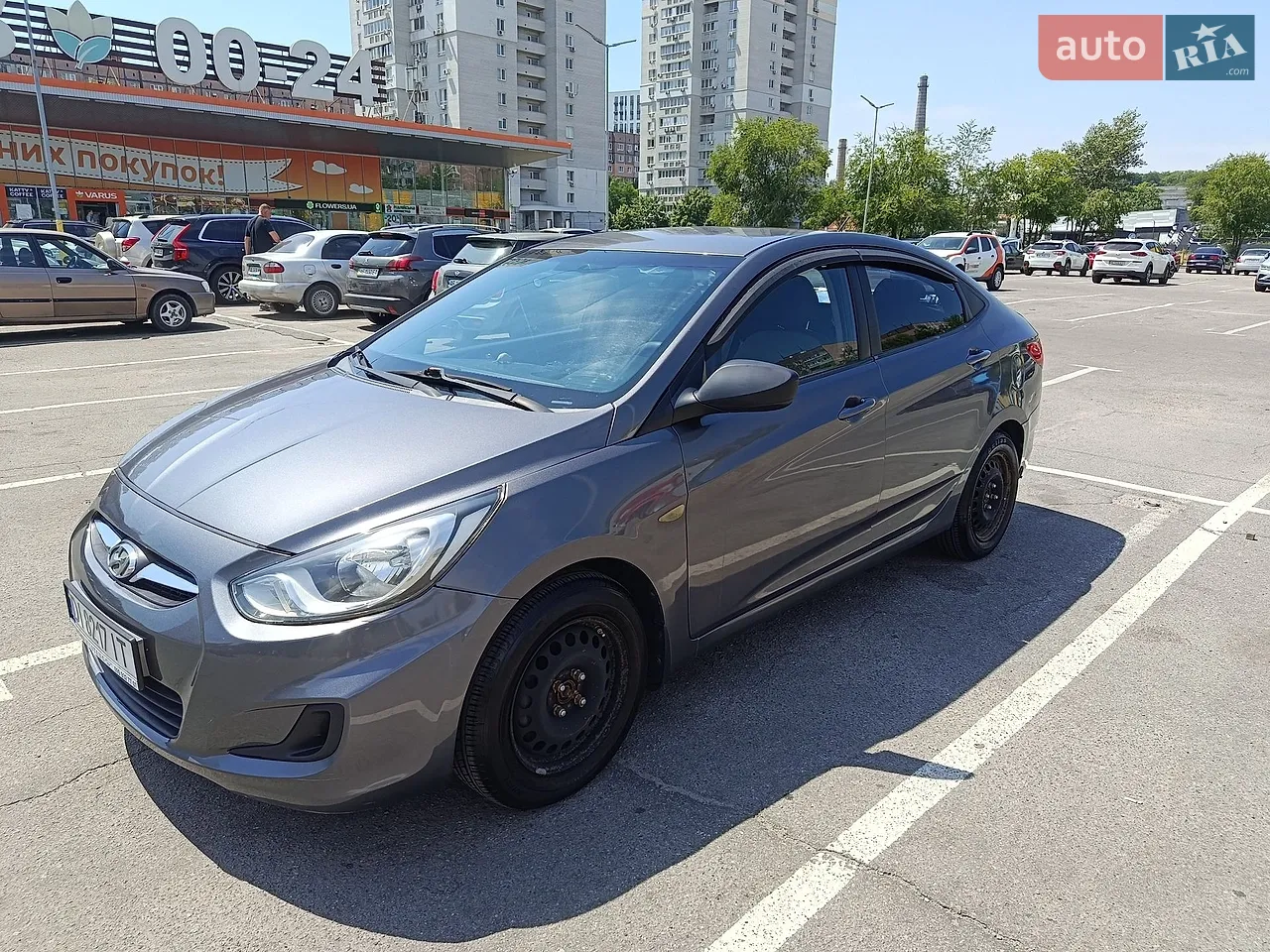 2011 Hyundai Accent - мініатюра 14