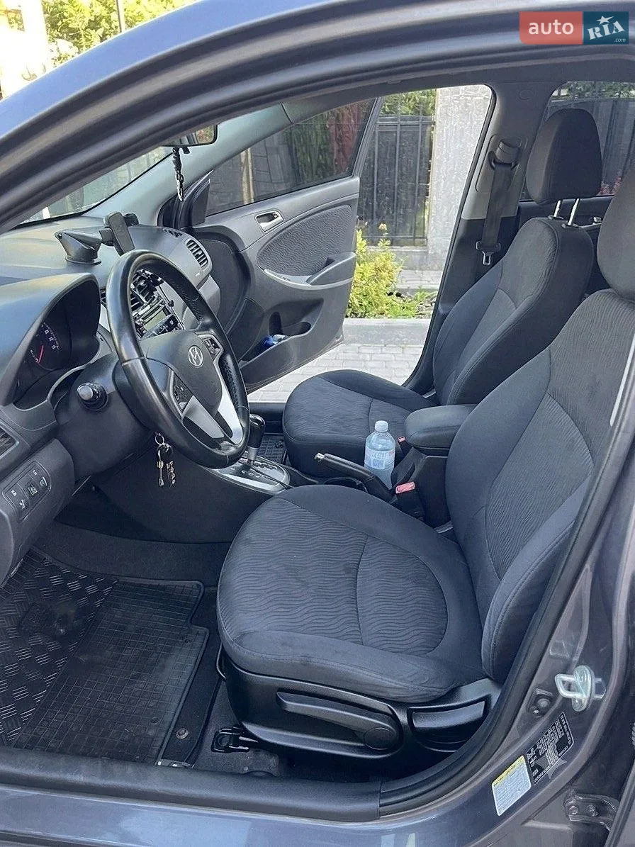 2012 Hyundai Accent - мініатюра 11