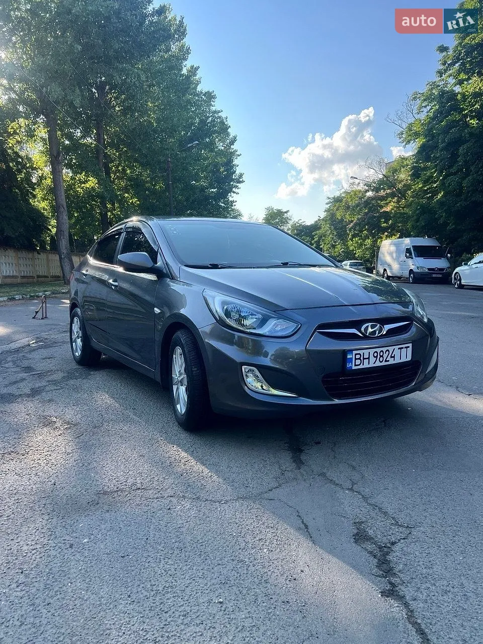 2012 Hyundai Accent - мініатюра 2