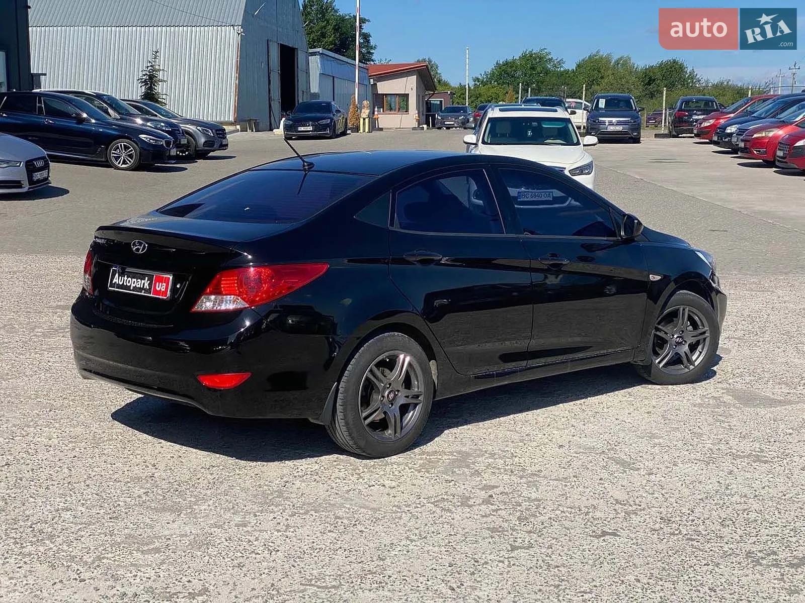 2017 Hyundai Accent - мініатюра 9