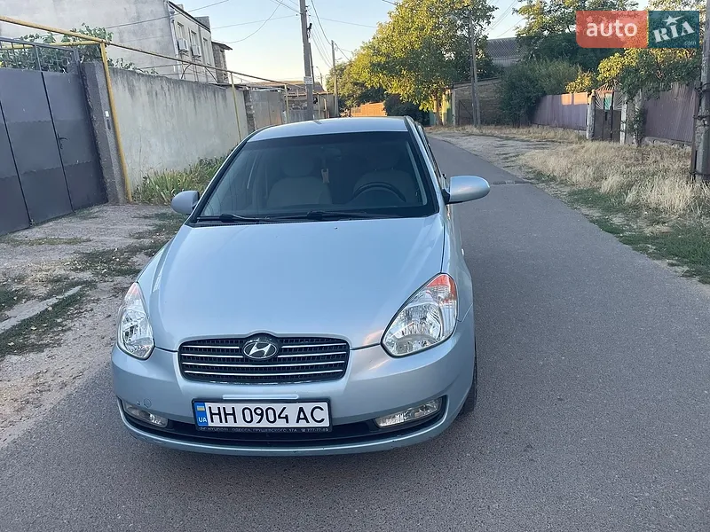Hyundai Accent