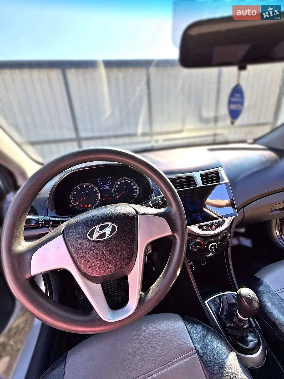 2013 Hyundai Accent - мініатюра 6