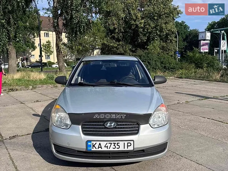 Hyundai Accent