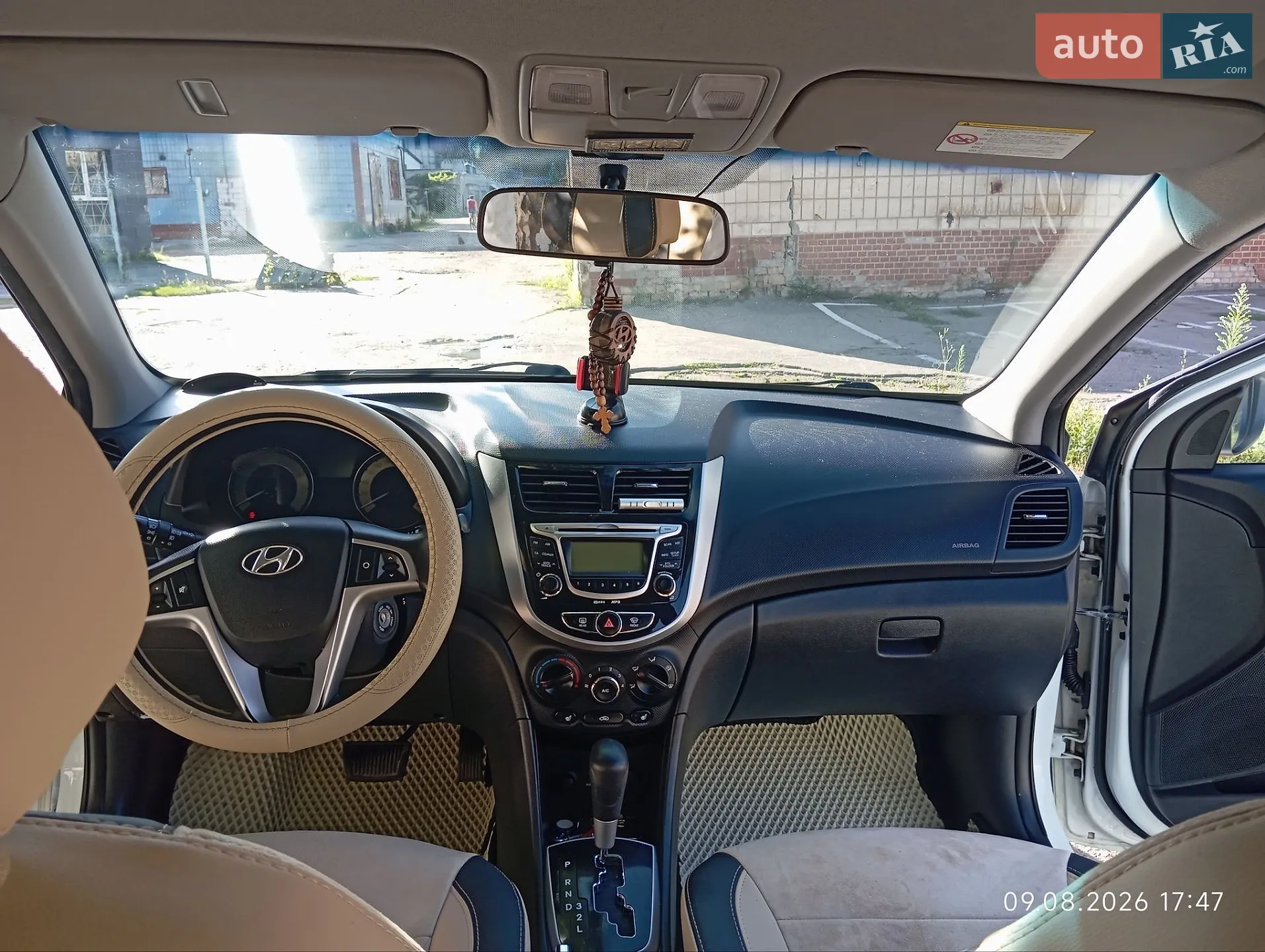 2012 Hyundai Accent - мініатюра 8