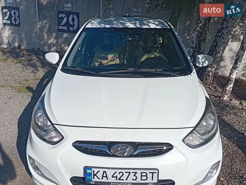 Hyundai Accent