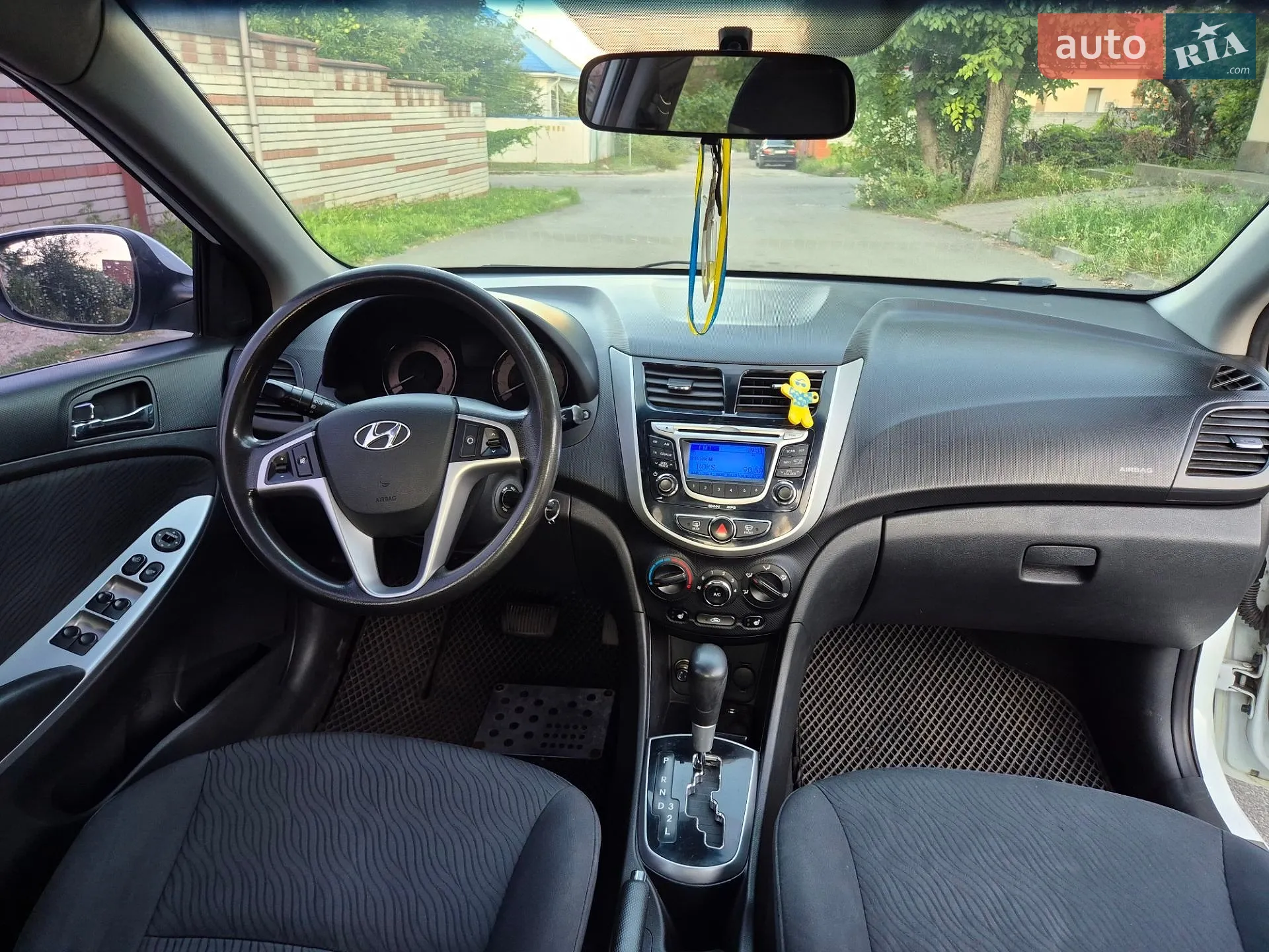 2011 Hyundai Accent - мініатюра 14