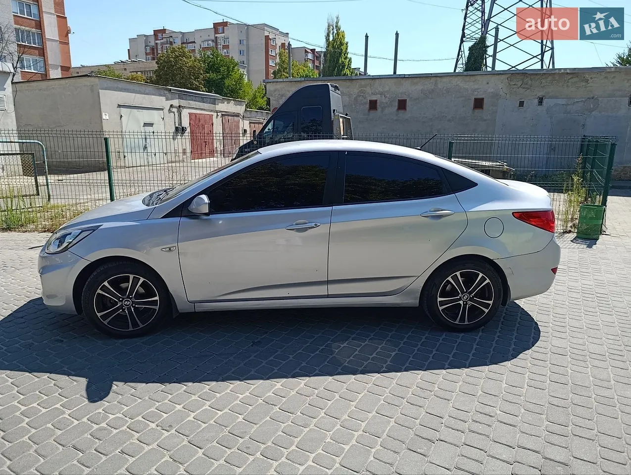 2012 Hyundai Accent - мініатюра 18