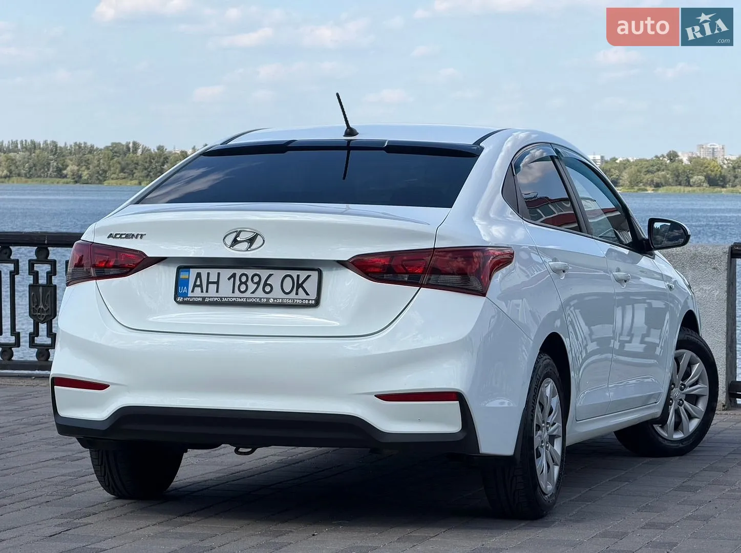 2017 Hyundai Accent - мініатюра 10