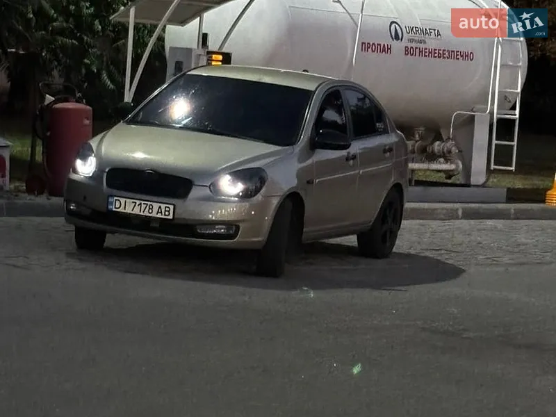 Hyundai Accent 2009