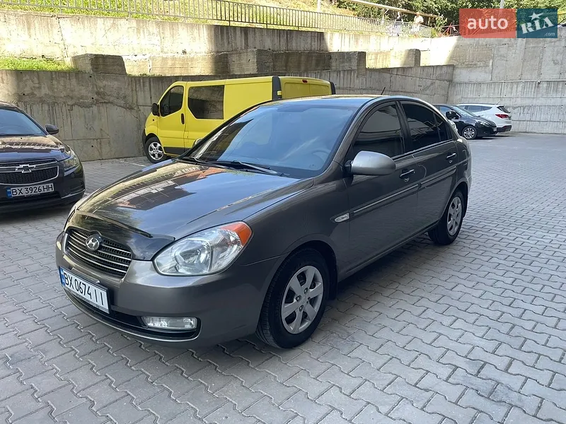 Hyundai Accent
